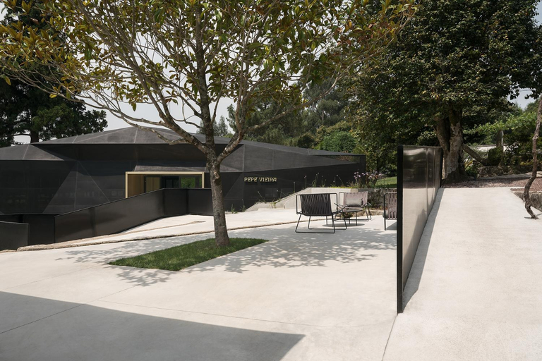Others 5, Pazo da Buzaca, Pontevedra