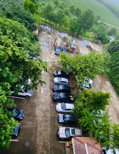 The Green Hotel 304, Sri Mahar Pho