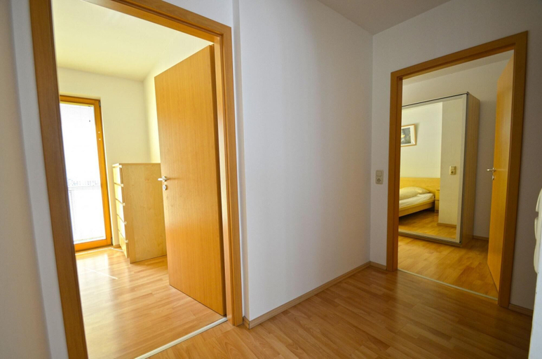 Room 5, Apartment Zell City - Next to ski Lift and Town, Zell am See