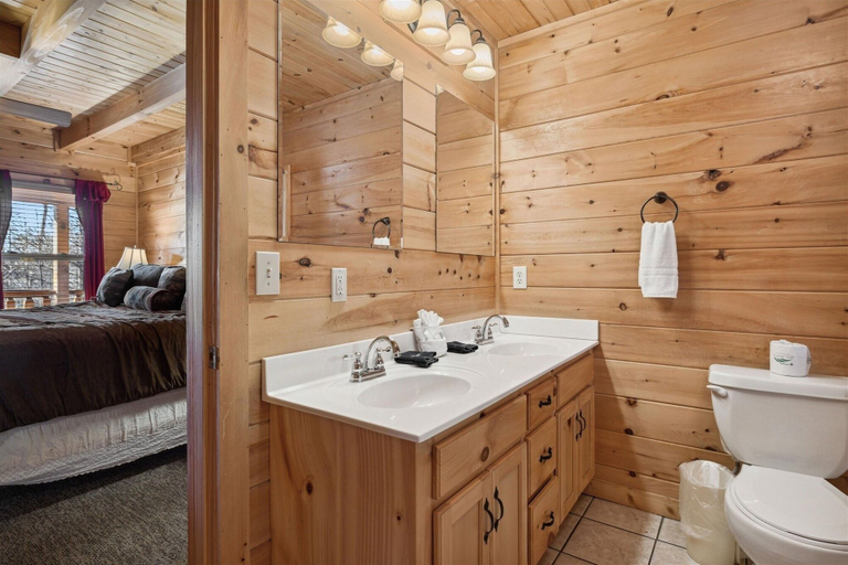Bathroom 3, Peace Of Mind 3 Bedroom Cabin by RedAwning, Sevier