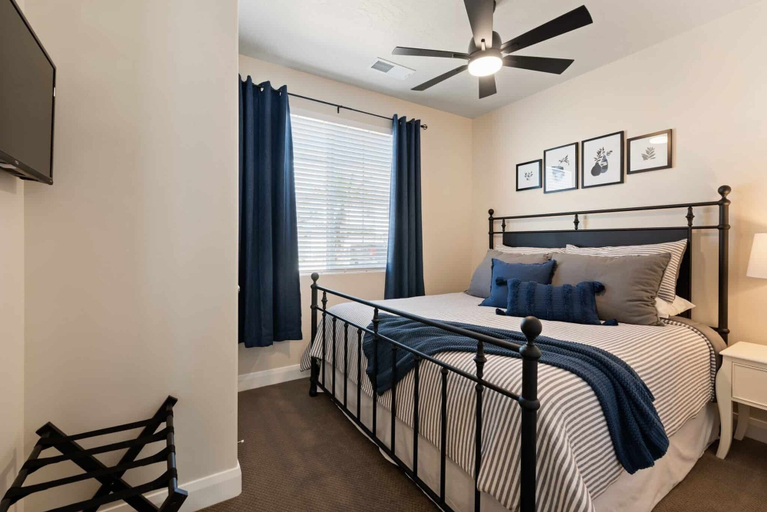Bedroom 4, A Family Affair by RedAwning, Washington