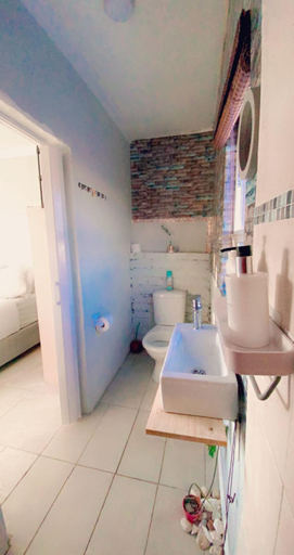 Bathroom, Kwaaami, City of Cape Town