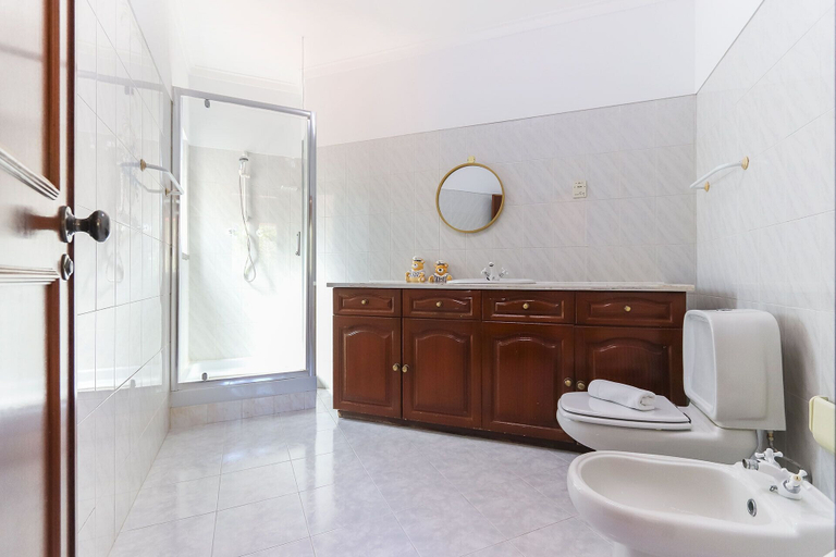 Bathroom 4, Sintra Classic Villa by Homing, Sintra