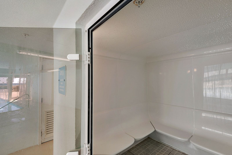 Bathroom 5, Beautiful Ocean Views! 2-bedroom, 2-bathroom! Resort Pools!, Bay