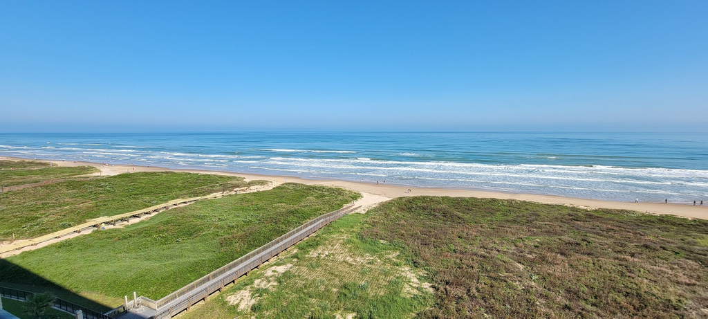 Beach 3, Spi Fun And Sun 2 Bedroom Condo by RedAwning, Cameron