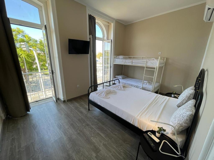 Others 3, Suites DP Setubal, Setúbal