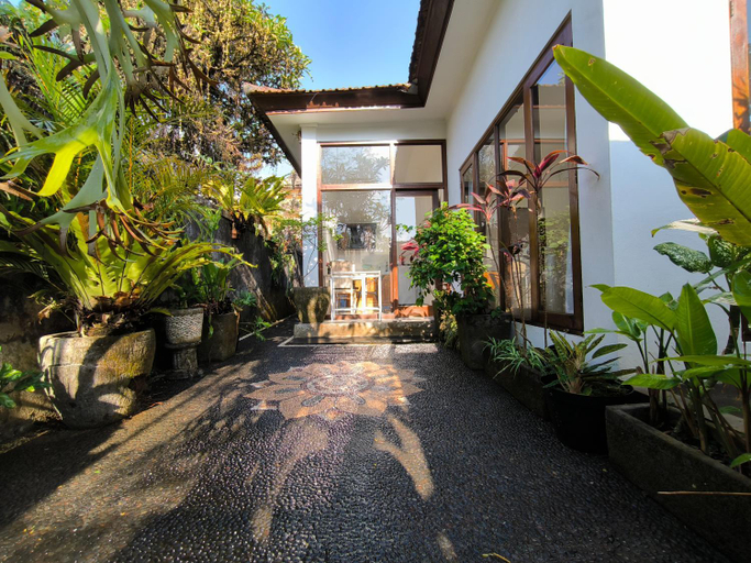 Exterior & Views 1, White Lotus House, Gianyar