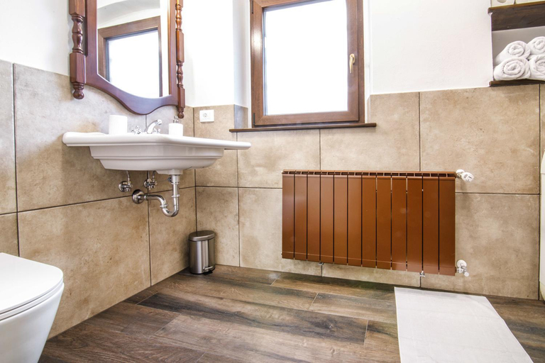 Bathroom 5, Danilo's Resort, Vipavska dolina, Ajdovščina