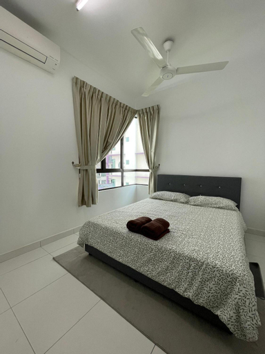 The Heights Residence Batik Travel, Malacca City