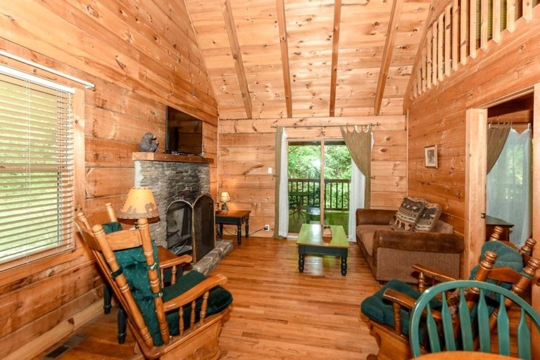 Others 5, Creekside 2 Bedroom Cabin by RedAwning, Blount