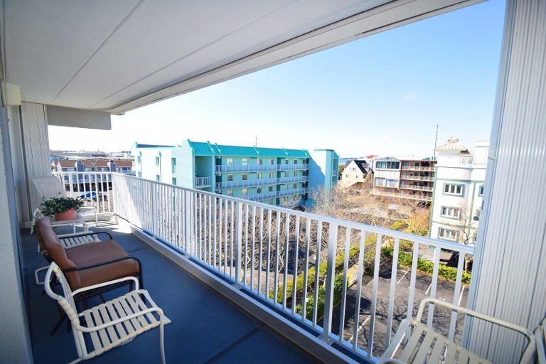 Property grounds 3, Sungate 401 3 Bedroom Condo by RedAwning, Worcester