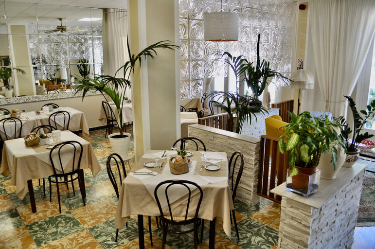 Food & Drinks 5, Corallo B&B, Rimini