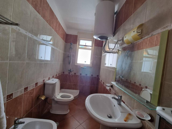 Bathroom 4, Lungomare Daily Apartment Beachfront, Vlorës