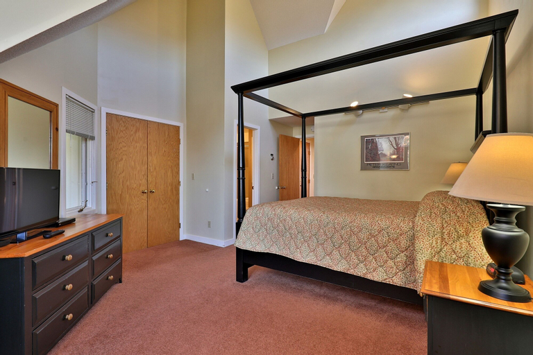 Bedroom 3, Fall Line Condos by Killington VR - 2 Bedrooms, Rutland