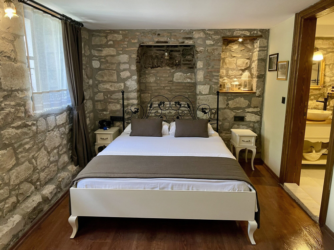 Bedroom 2, Urla Taş Konak Otel, Urla