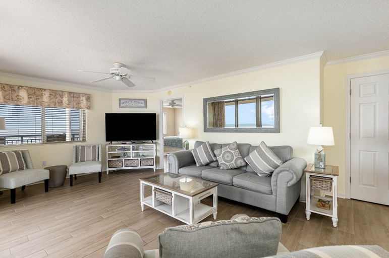 Living area 5, Ocean front 2 bedroom, 2 bath condo - 301 Brighton 2 Condo, Horry