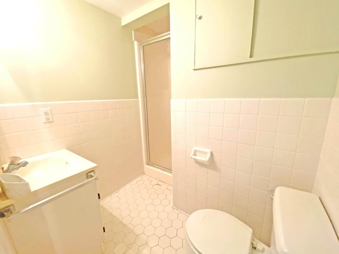 Bathroom 4, Alameda 5 2 Bedroom Condo by RedAwning, Worcester