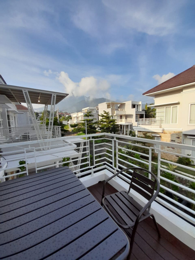 Exterior & Views 5, Hello Villa's, Malang