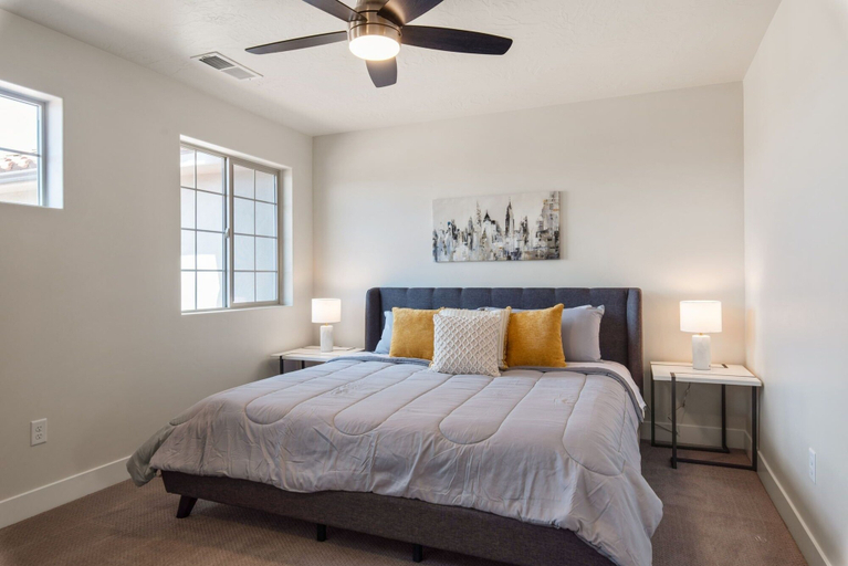 Bedroom 3, Southern Escape by RedAwning, Washington