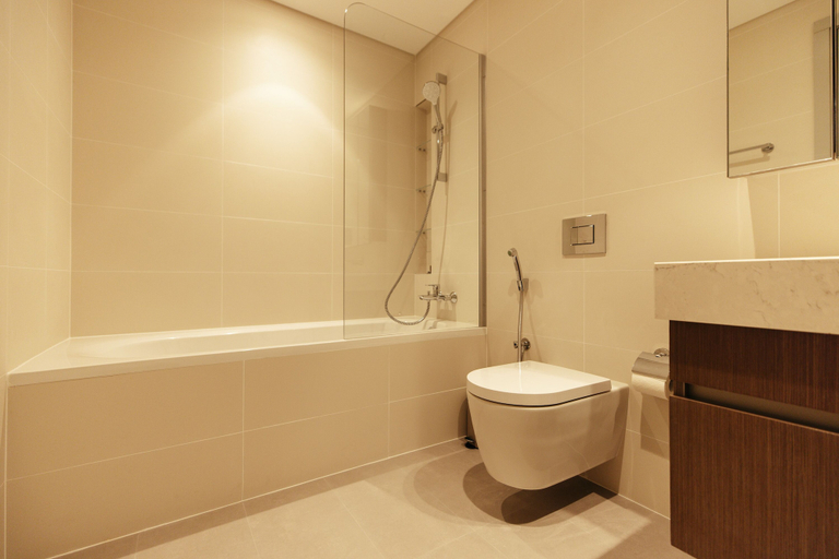 Bathroom, Luxurious Waterfront 1BR with Sea Views, Dubai