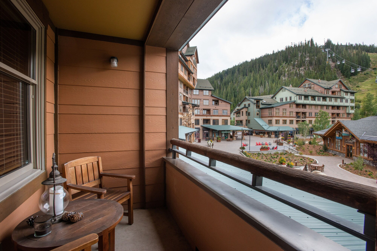 Balcony, Zephyr Mountain Lodge, Condo | 2 Bedroom (Select-Rated Condo 2203), Grand