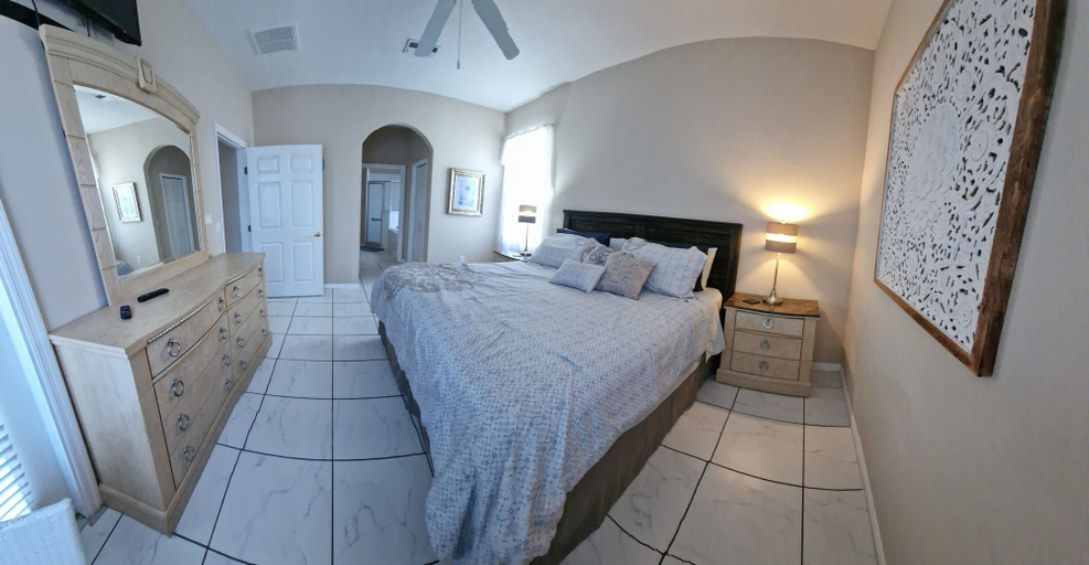 Bedroom 2, 4 bed 3 Bath Beautiful Family Villa, Polk