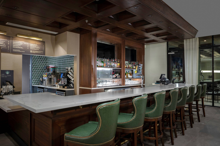 Food & Drinks 5, Courtyard by Marriott Thomasville Downtown, Thomas