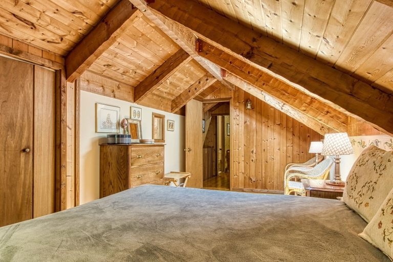 Bedroom 3, Valhalla - Private Rustic Getaway 2 Bedroom Cabin by RedAwning, Sevier