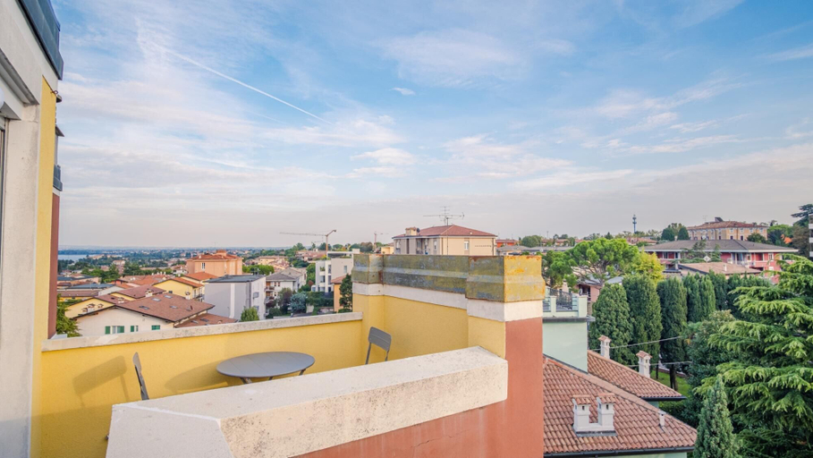 Room 2, Loft ad un Passo dal Cielo - Italian Homing, Brescia