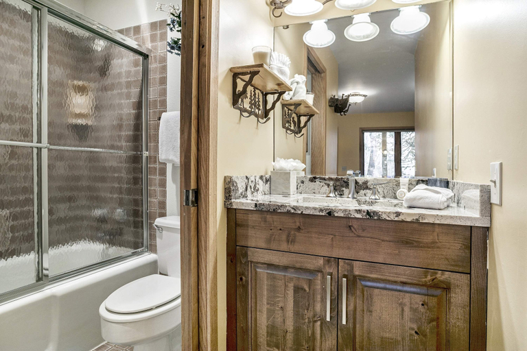 Bathroom 4, Vail Point, Eagle