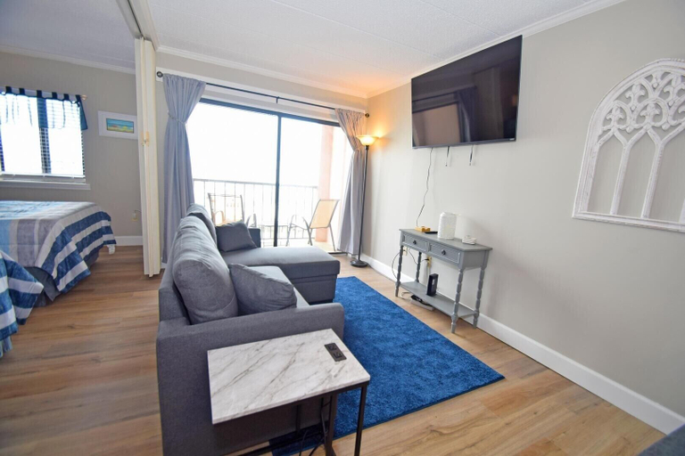 Living area, Westward Ho 408 Condo by RedAwning, Worcester