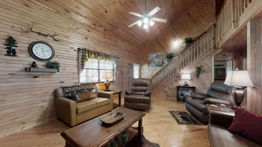 Others 5, A Cowpoke's Dream 3 Bedroom Cabin by RedAwning, Sevier