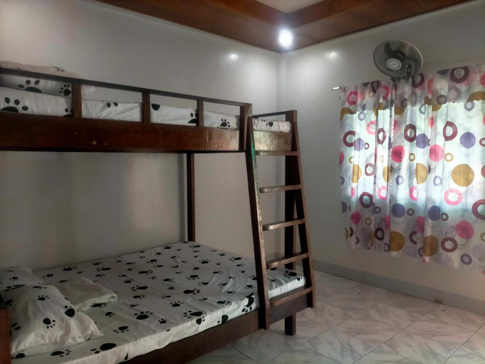 Others 5, Dhong and Eden Home, San Vicente
