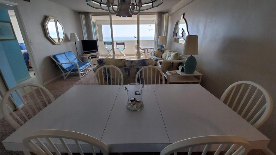 Dining, Atlantis 1608 2 Bedroom Condo by RedAwning, Worcester