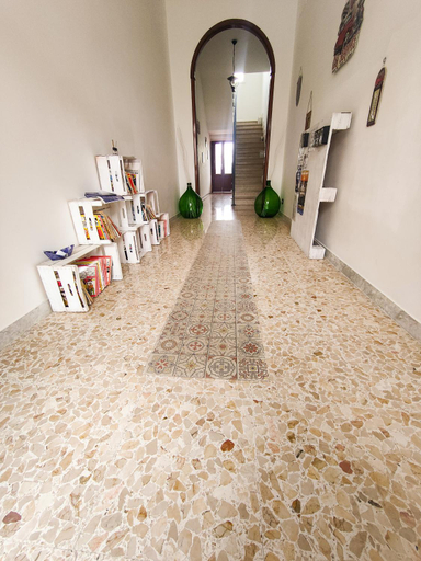 Others 4, Villa Turicchio, Taranto