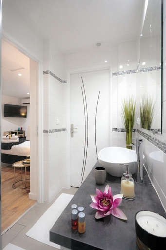Bathroom 5, La Villa Des Sens, Hérault