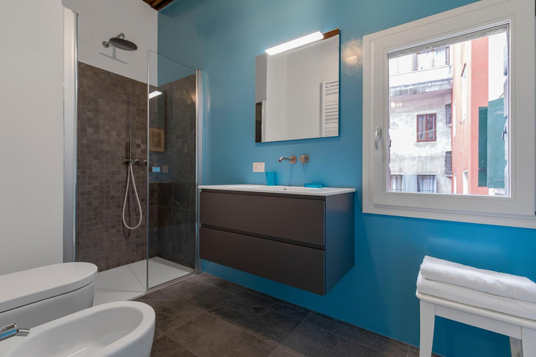 Bathroom 3, Ca Anna Rialto Apartment, Venezia