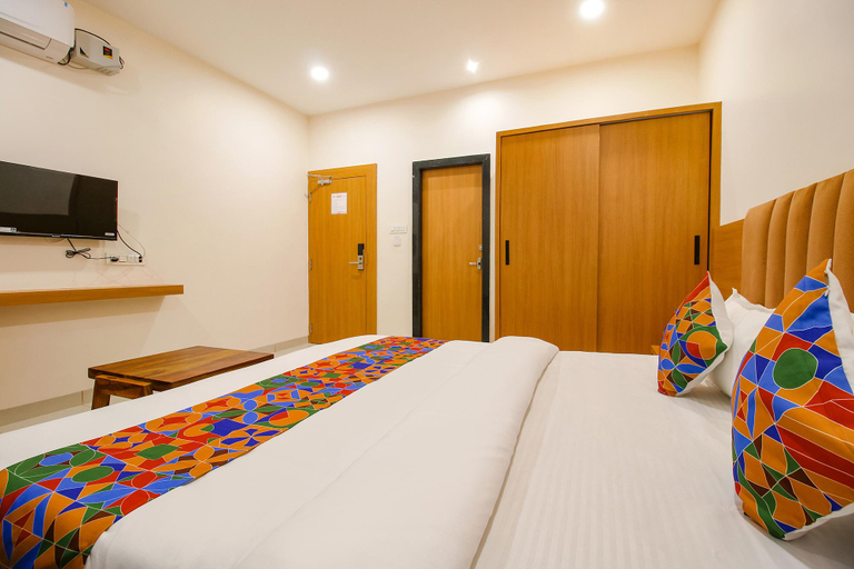 Bedroom 2, FabHotel The Gravity Inn, Indore