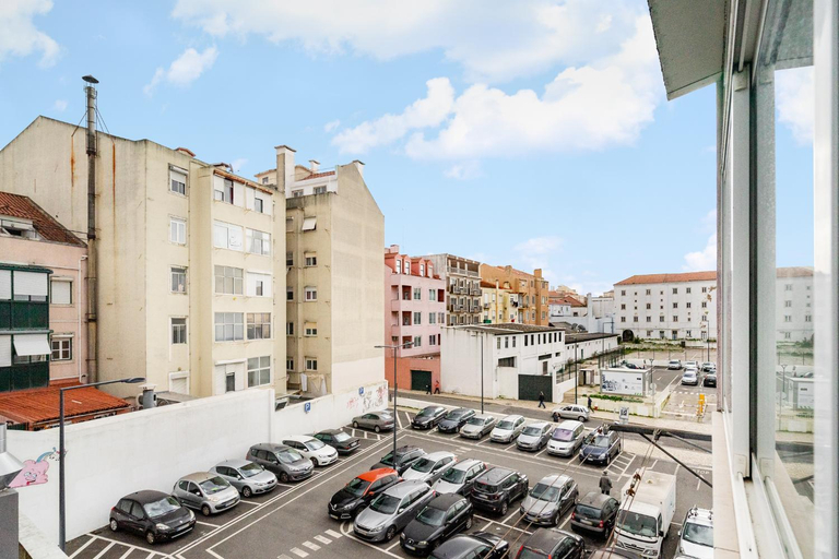 Others 2, Luxury Duplex Prime Location Great for Families, Lisbon