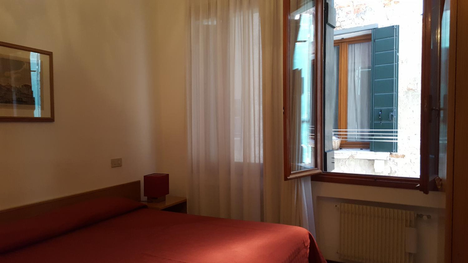 3, rialto1082, Venezia