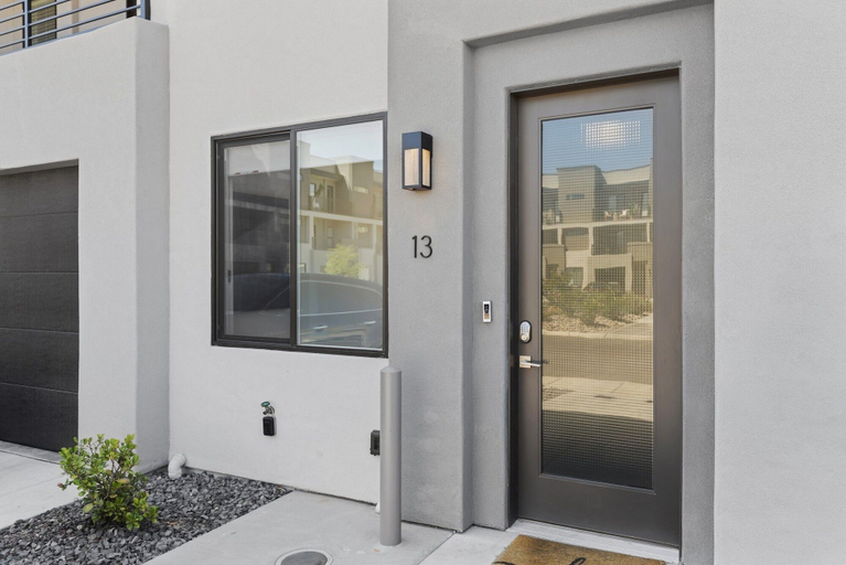 Exterior & Views 2, Family Fun #13 by RedAwning, Washington