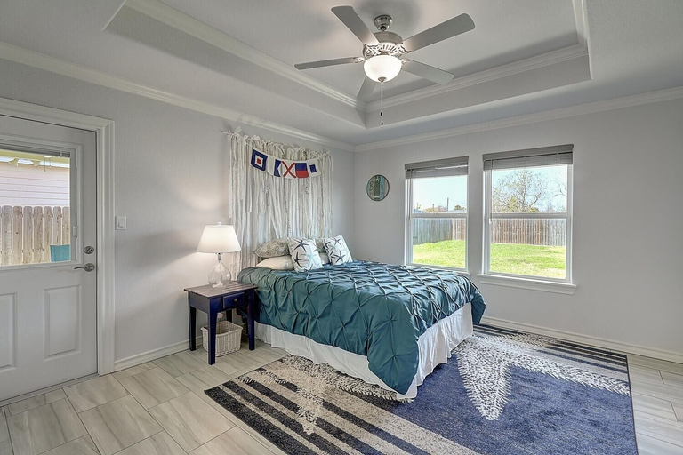 Room 5, A Wave From It All 3 Bedroom Home by RedAwning, Aransas