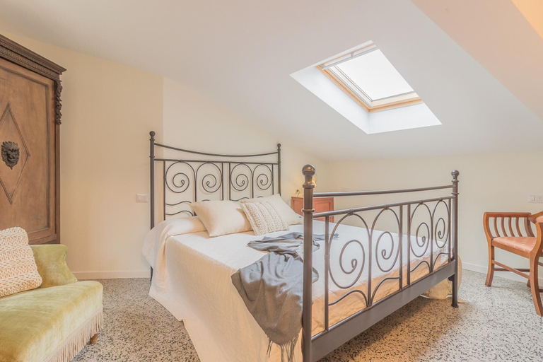 Bedroom 5, Varenna Garden in Varenna, Lecco