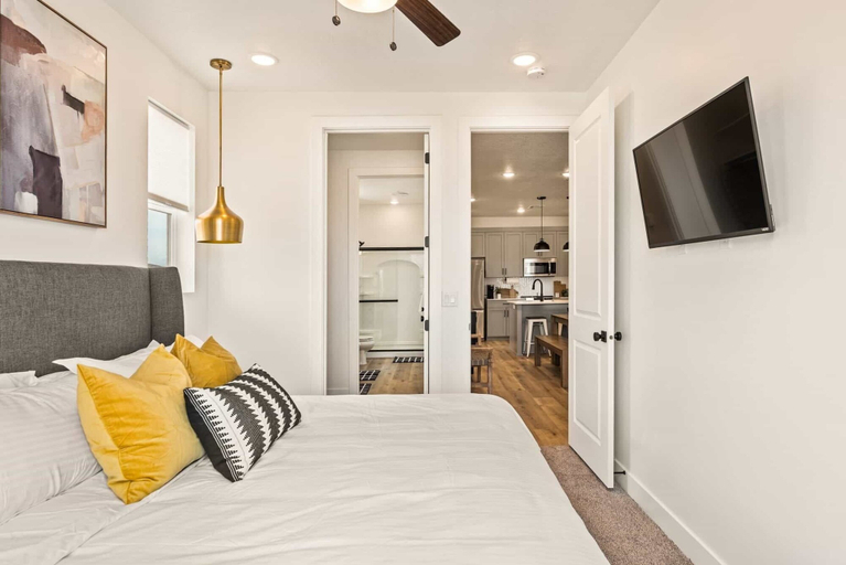Bedroom 3, Painted Cactus #103 by RedAwning, Washington