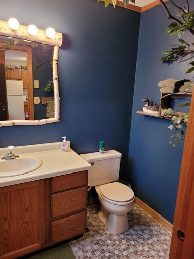 Bathroom 3, Cable Townhome #3 3 Bedroom Condo by RedAwning, Bayfield