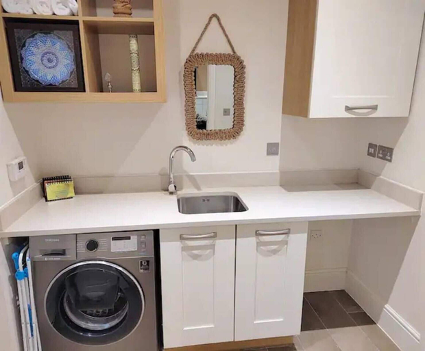 Others 3, The Ayres House 2-bed Apartment in Cambridge, Cambridgeshire