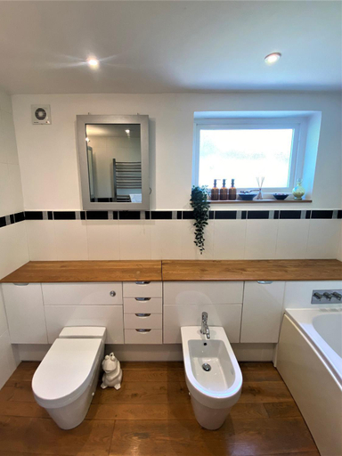 Bathroom 2, Prime Location- Detached Clifton Home with Parking, North Somerset