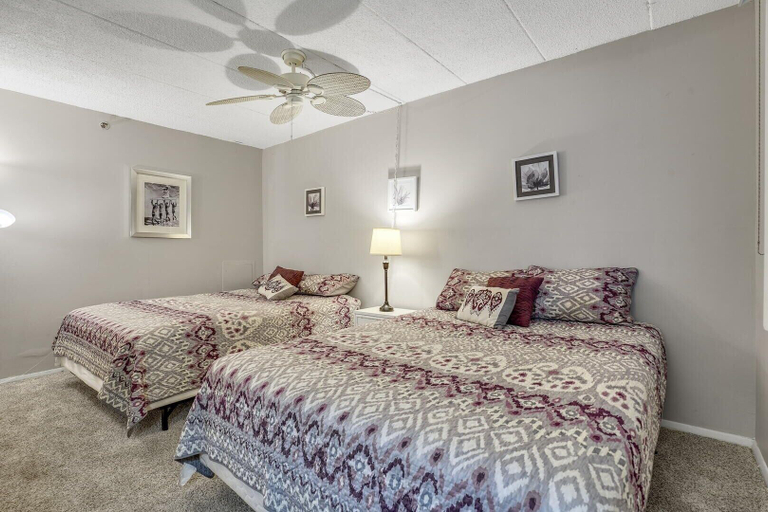Room 3, Oceana Ii 109 2 Bedroom Condo by RedAwning, Worcester
