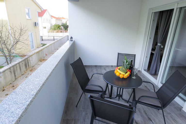 Others 5, Privilege Pool Apartments, Novalja