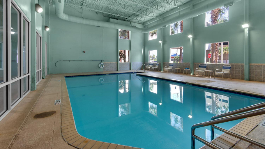 Swimming Pool 16